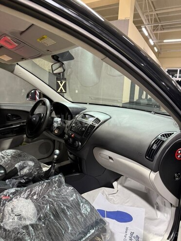 Kia Ceed-10