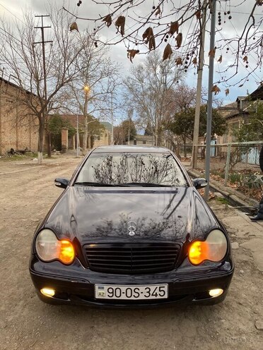 Mercedes C 240-1