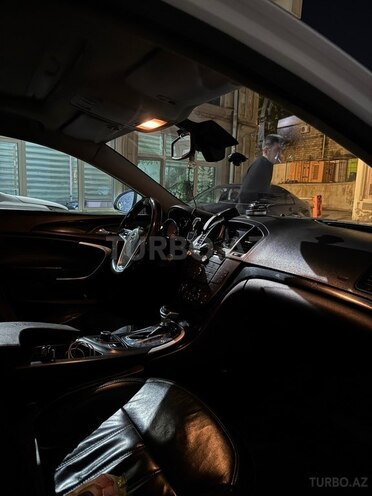 Opel Insignia-8