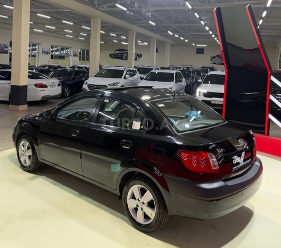 Kia Rio-8