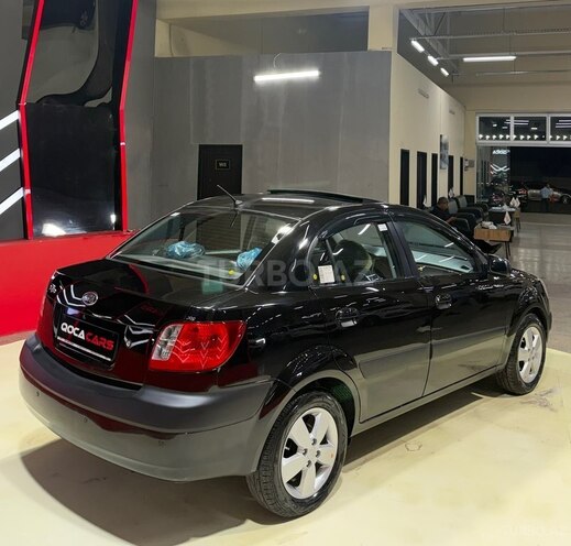 Kia Rio-7