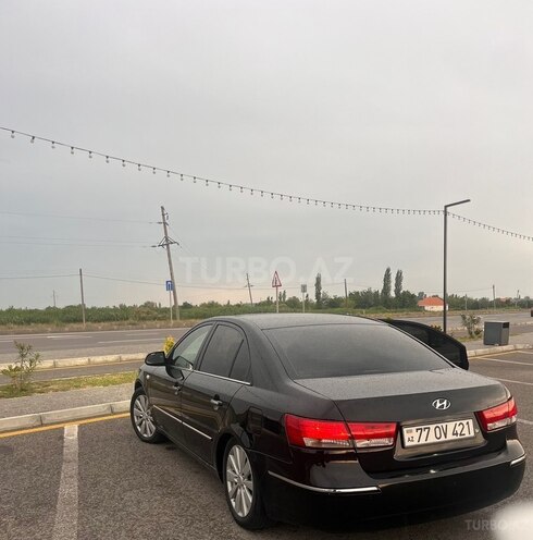 Hyundai Sonata-14