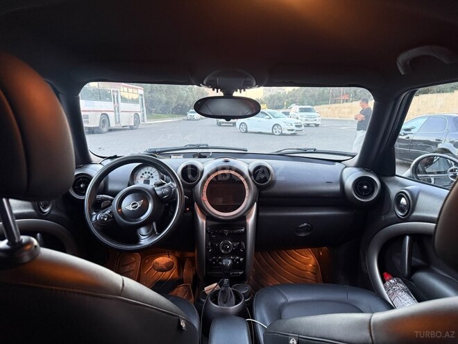 Mini Countryman-5