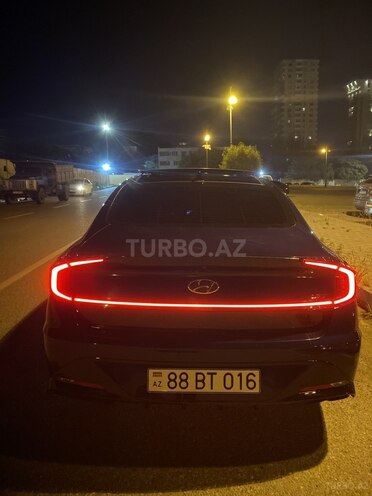 Hyundai Sonata-5