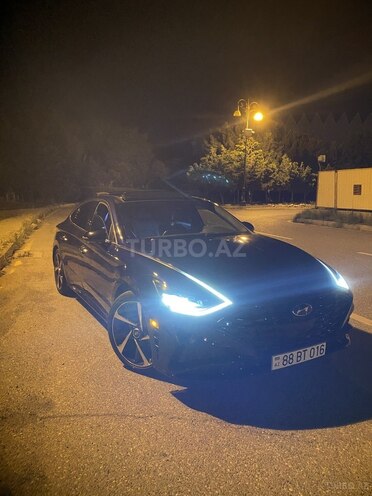 Hyundai Sonata-12