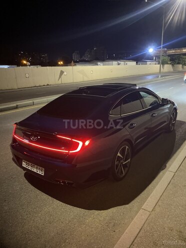 Hyundai Sonata-6