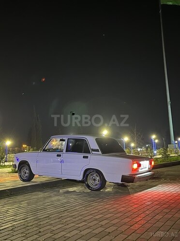 LADA (VAZ) 2107-11