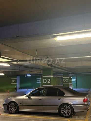 BMW 535-6
