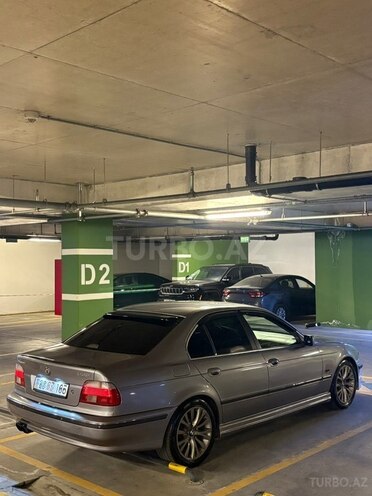 BMW 535-7