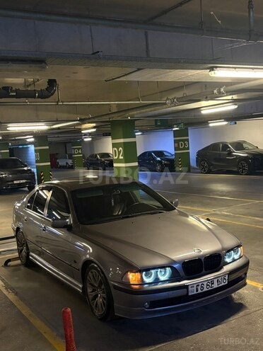 BMW 535-2