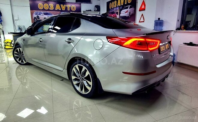 Kia Optima-5