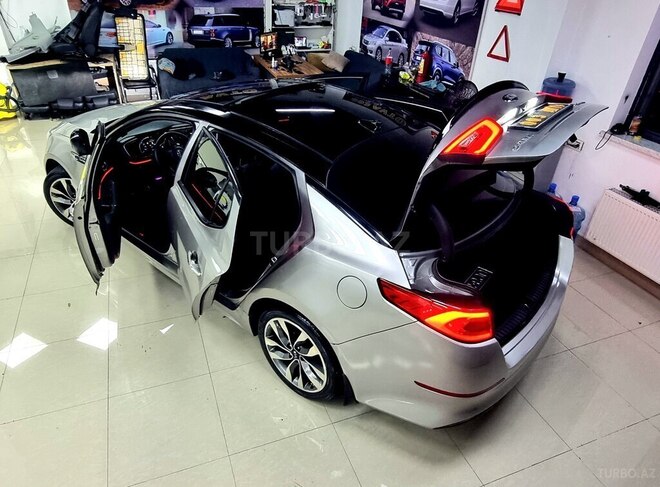 Kia Optima-15