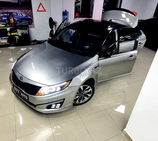 Kia Optima-16