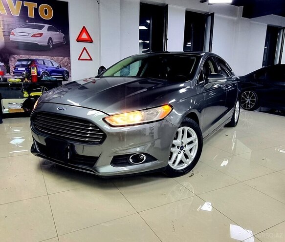 Ford Fusion (North America)-2