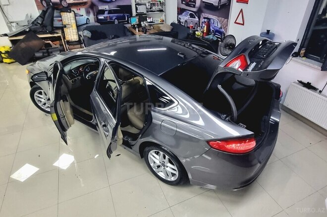 Ford Fusion (North America)-15