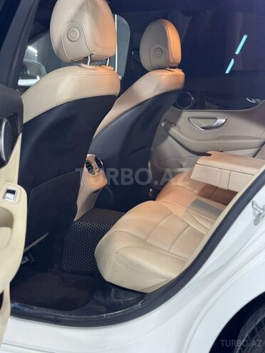 Mercedes C 300-17