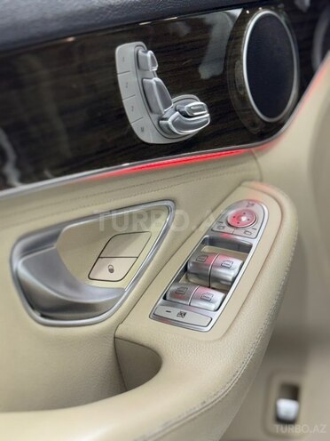 Mercedes C 300-15