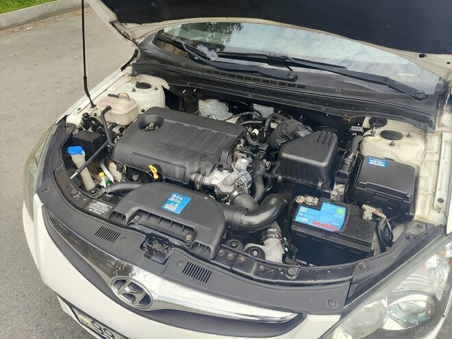 Hyundai i30-9