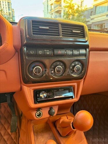 LADA (VAZ) Niva-9