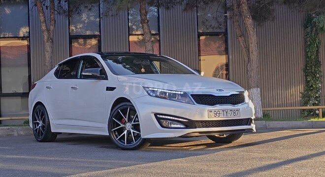 Kia K5-3