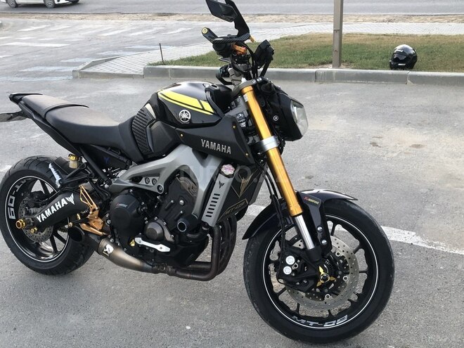 Yamaha MT-09-2