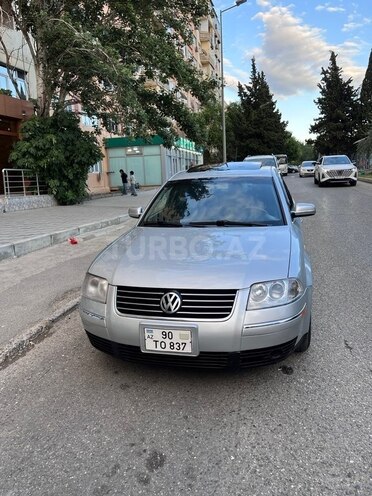 Volkswagen Passat-6