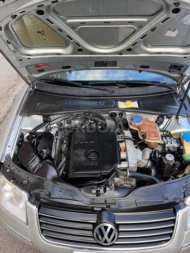 Volkswagen Passat-16
