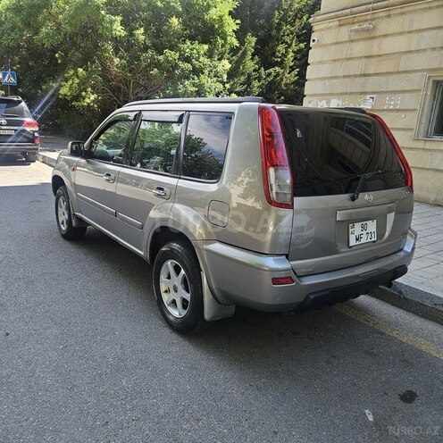 Nissan X-Trail-8
