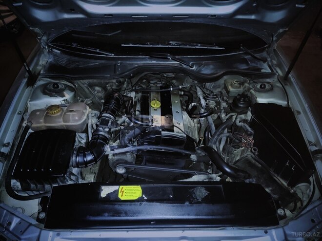 Opel Omega-2