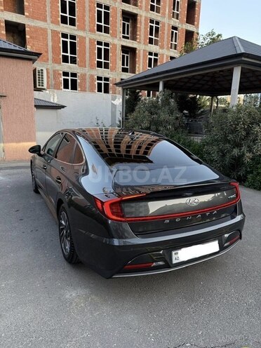 Hyundai Sonata-3