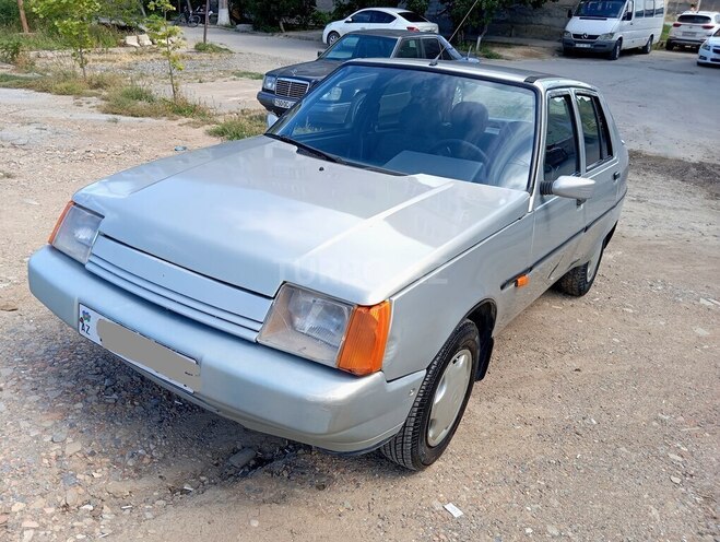 ZAZ Slavuta-11
