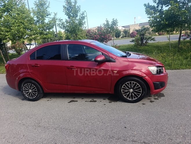 Chevrolet Aveo-2