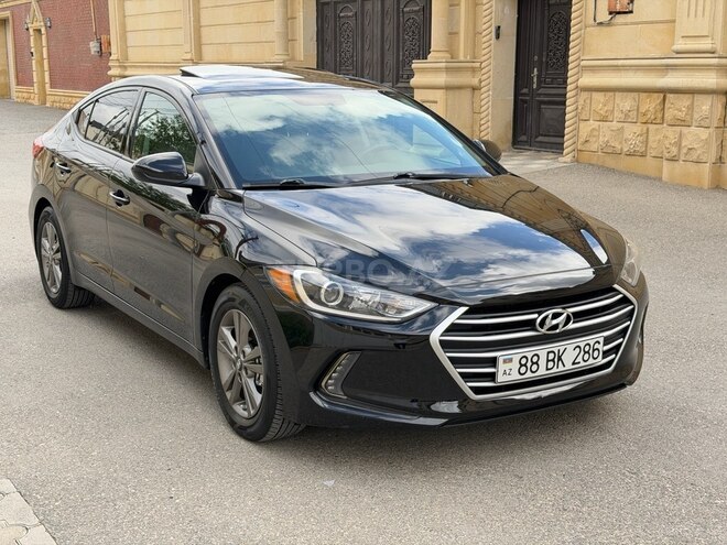 Hyundai Elantra-7