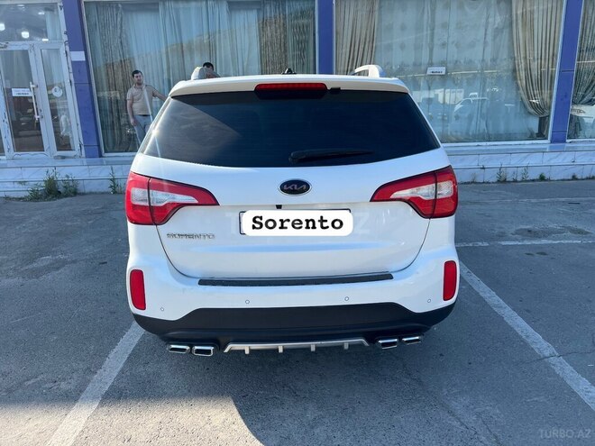 Kia Sorento-2