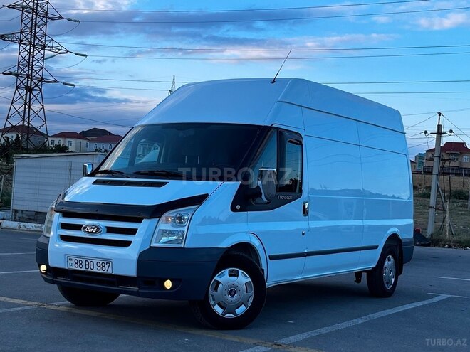Ford Transit-2