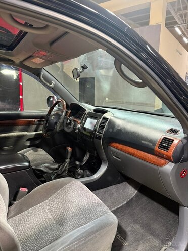 Toyota Land Cruiser Prado-14