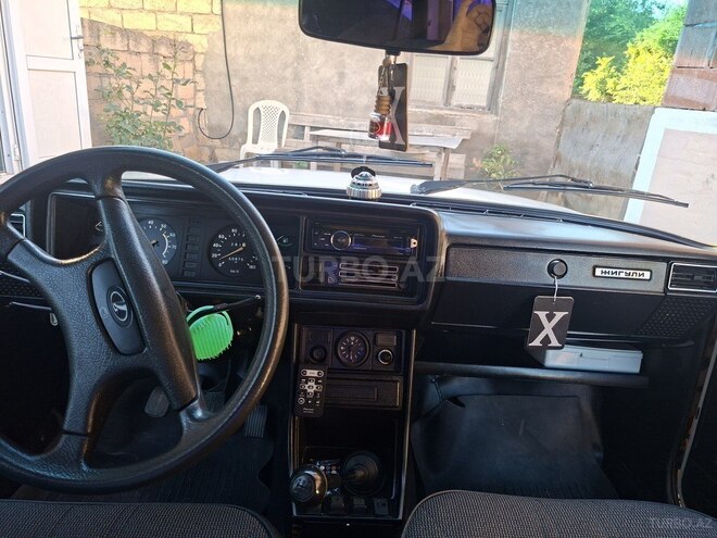 LADA (VAZ) 2107-5