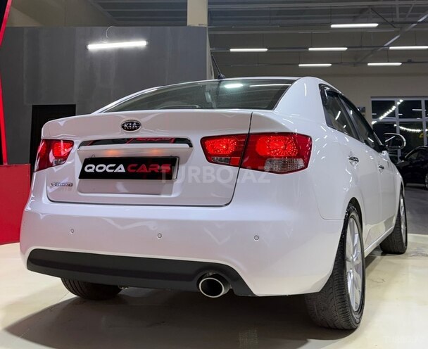 Kia Cerato-10