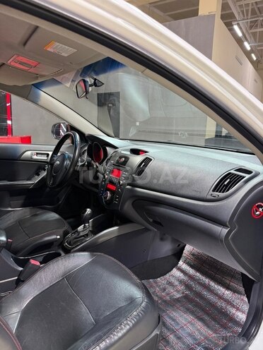Kia Cerato-15