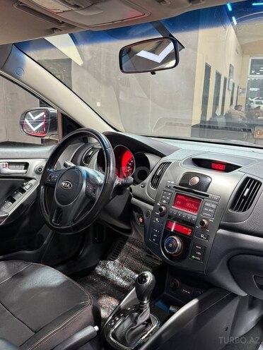 Kia Cerato-17