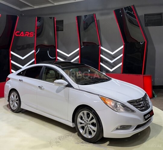 Hyundai Sonata-4