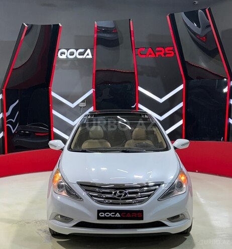 Hyundai Sonata-5