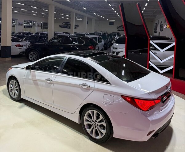 Hyundai Sonata-10