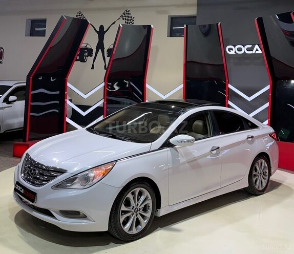 Hyundai Sonata-3