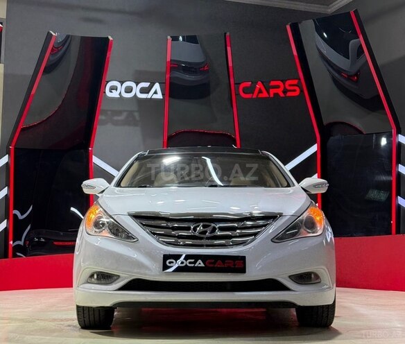 Hyundai Sonata-6