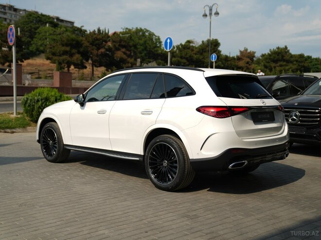 Mercedes GLC 200 4MATIC-3
