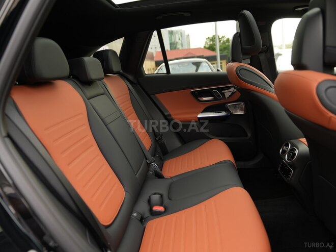 Mercedes GLC 200 4MATIC-16