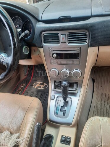 Subaru Forester-3