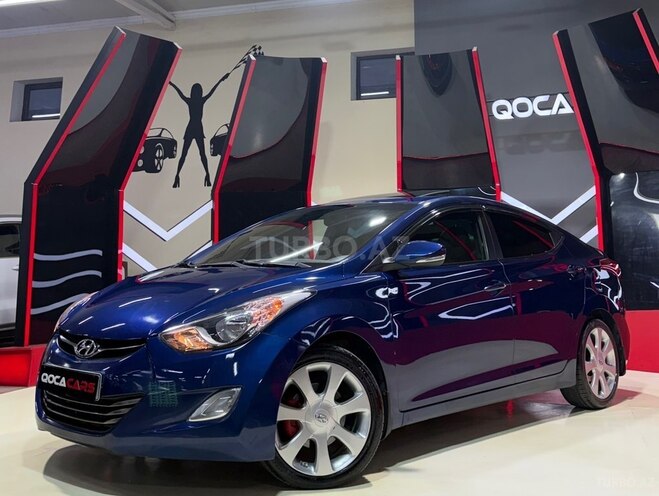 Hyundai Elantra-1