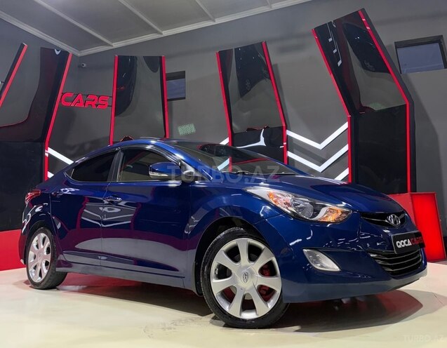 Hyundai Elantra-2